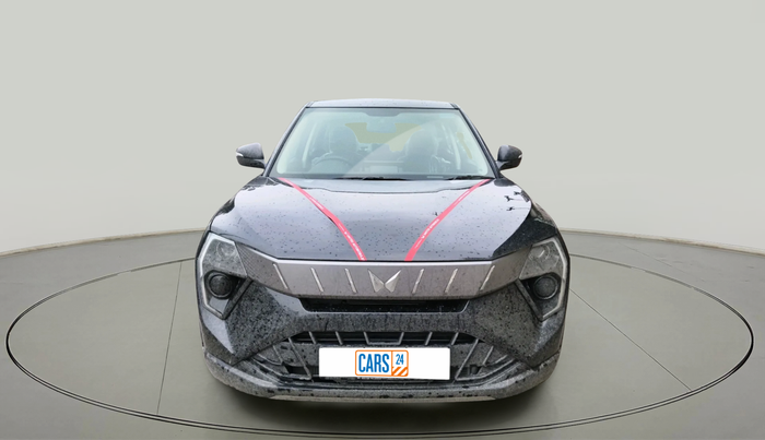 2025 Mahindra XUV 3XO REVX M 1.2 Petrol, Petrol, Manual, 196 km, exterior