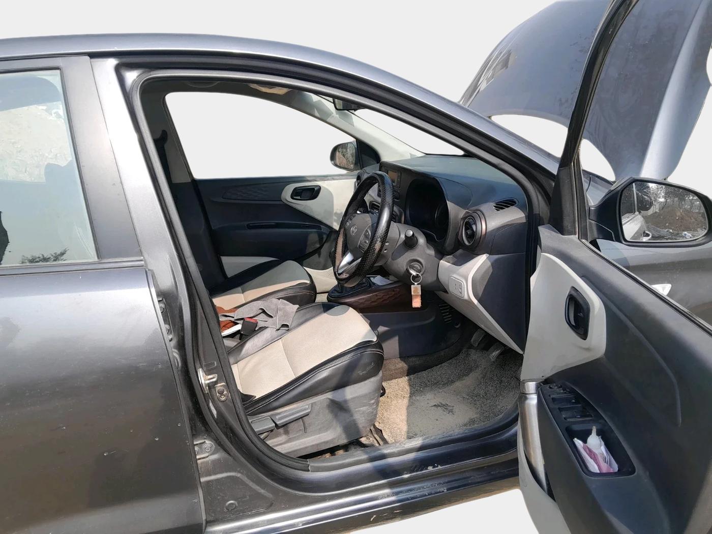 2023 Hyundai AURA S 1.2 CNG, CNG, Manual, 47,504 km, interior