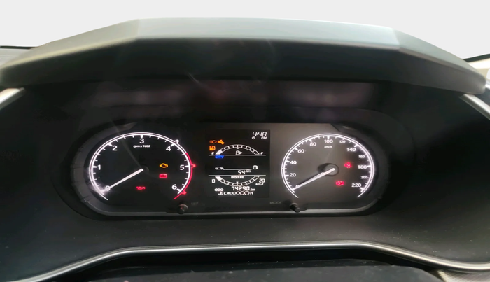 2019 Tata Harrier XT 2.0L KRYOTEC DARK EDITION, Diesel, Manual, 74,290 km, interior