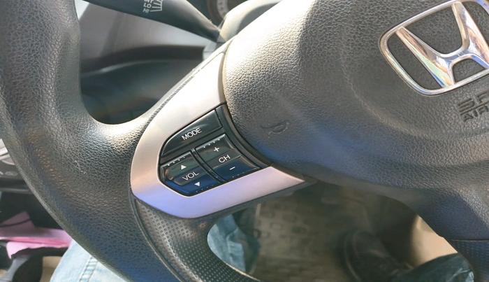 2013 Honda Brio VX MT, Petrol, Manual, 40,674 km, interior