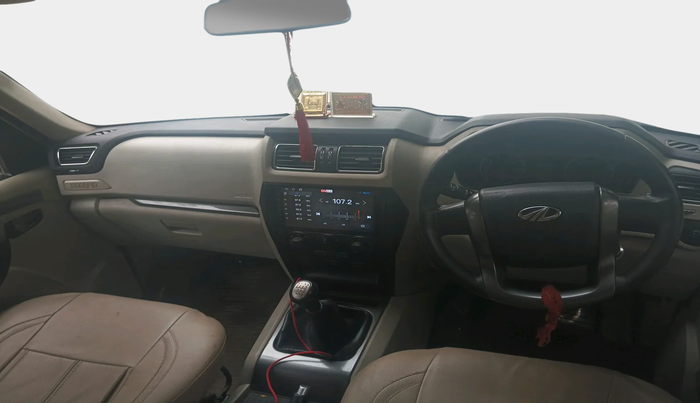 2018 Mahindra Scorpio S7, Diesel, Manual, 78,940 km, interior