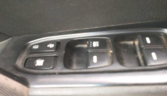 2017 Hyundai Creta SX PLUS AT 1.6 DIESEL, Diesel, Automatic, 1,60,413 km, interior