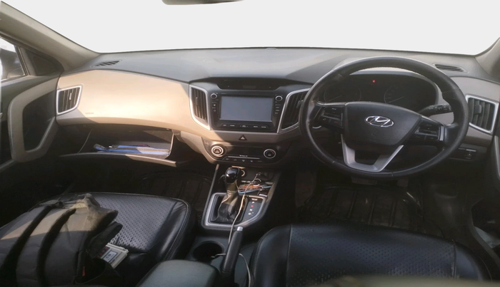2017 Hyundai Creta SX PLUS AT 1.6 DIESEL, Diesel, Automatic, 1,60,413 km, interior