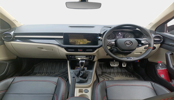 2025 Skoda SLAVIA Sportline 1.0L TSI AT, Petrol, Automatic, 3,820 km, interior