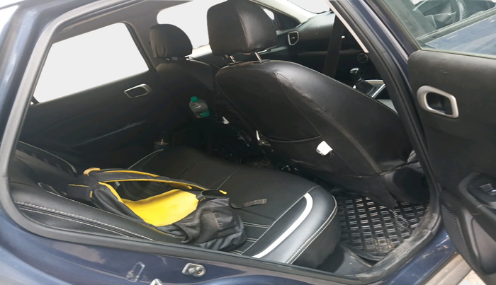 2019 Hyundai VENUE S 1.2, Petrol, Manual, 48,202 km, interior