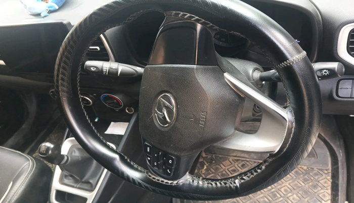 2019 Hyundai VENUE S 1.2, Petrol, Manual, 48,202 km, interior