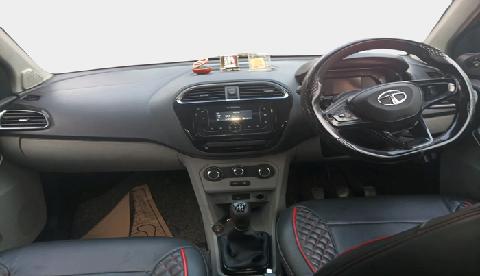 2022 Tata Tiago XT CNG, Petrol, Manual, 1,37,932 km, interior