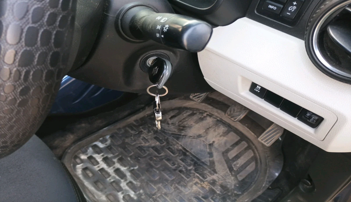 2024 Maruti IGNIS DELTA 1.2, Petrol, Manual, 7,042 km, interior