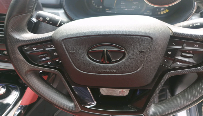 2023 Tata Harrier XZA SUROOF 2.0L DUAL TONE, Diesel, Automatic, 54,423 km, interior