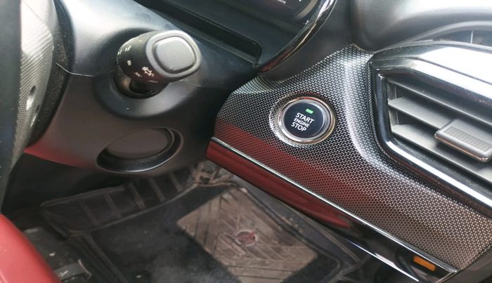 2023 Tata Harrier XZA SUROOF 2.0L DUAL TONE, Diesel, Automatic, 54,423 km, interior