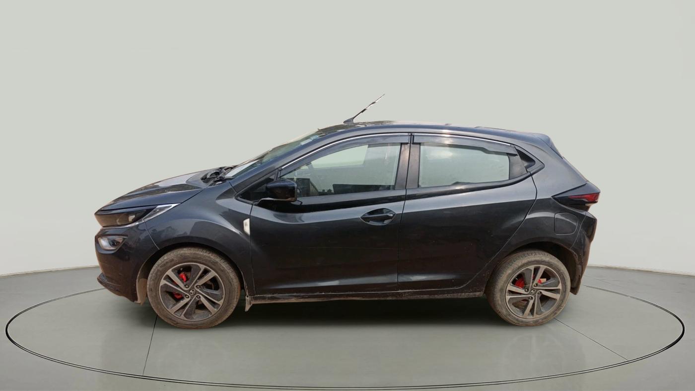 2020 Tata ALTROZ XZ DIESEL, Diesel, Manual, 1,69,500 km, exterior