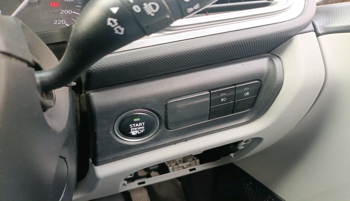 2020 Tata ALTROZ XZ DIESEL, Diesel, Manual, 1,69,000 km, interior