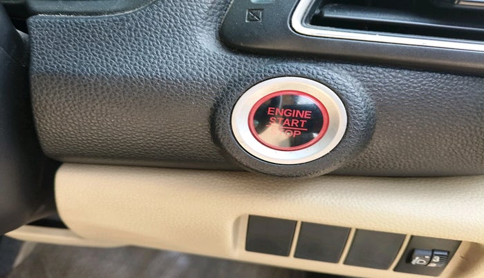 2018 Honda Amaze 1.5L I-DTEC V CVT, Diesel, Automatic, 61,349 km, interior