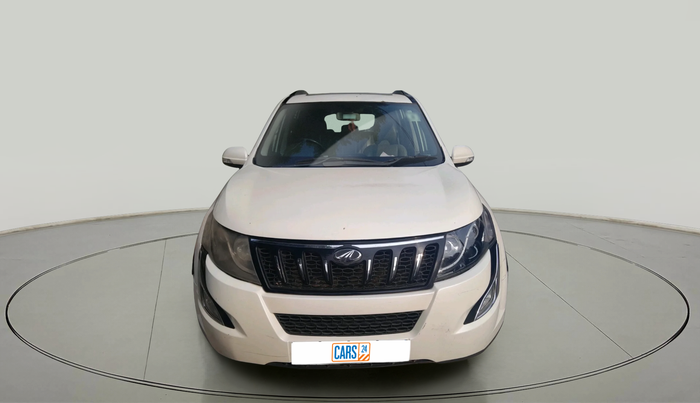2017 Mahindra XUV500 W10 AT, Diesel, Automatic, 2,11,203 km, exterior
