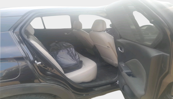 2021 Nissan Kicks XV 1.5, Petrol, Manual, 1,17,764 km, interior