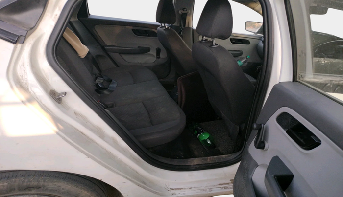 2020 Tata ALTROZ XE PETROL, CNG, Manual, 1,90,637 km, interior