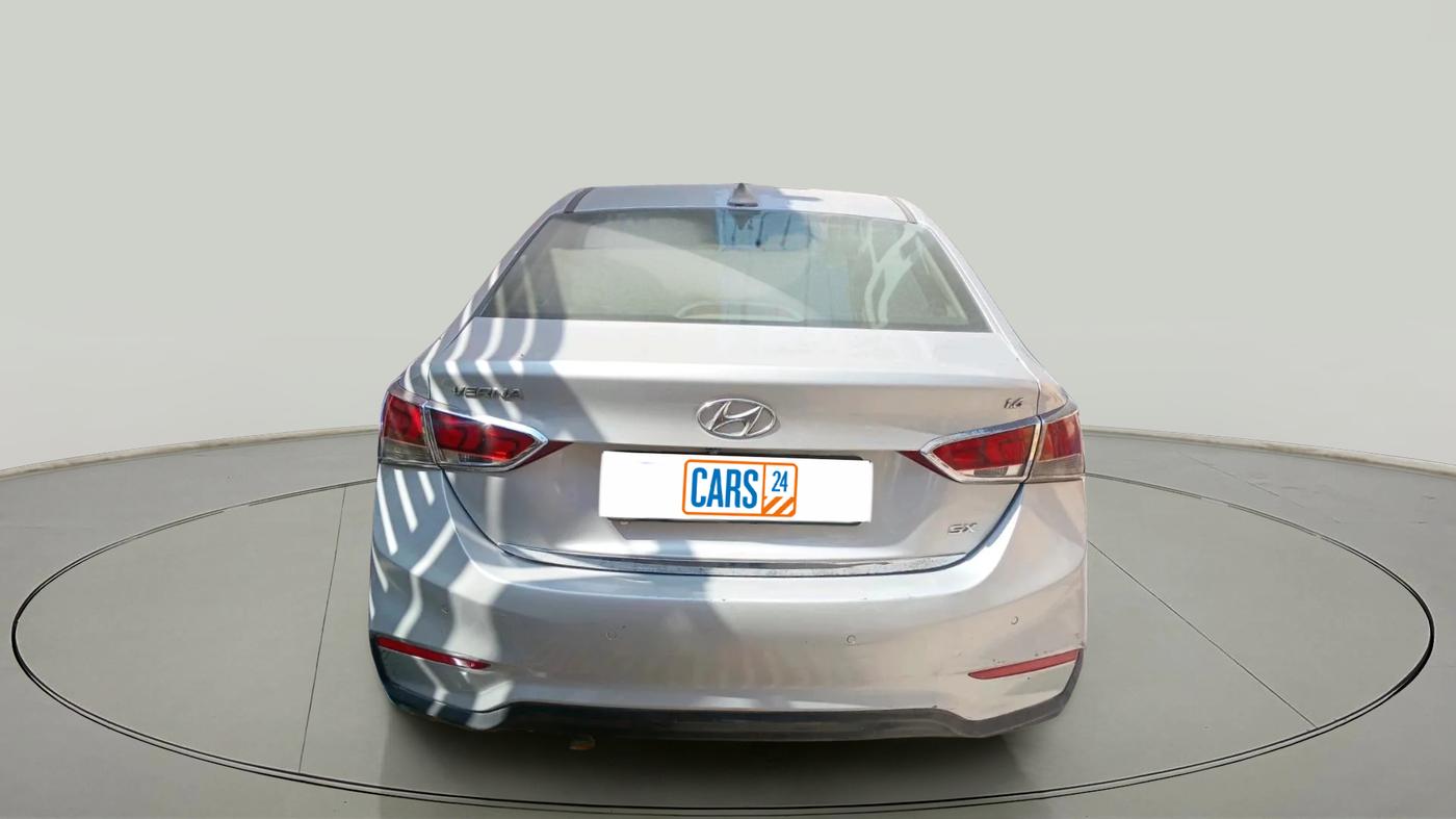 2017 Hyundai Verna 1.6 VTVT SX O, Petrol, Manual, 1,21,645 km, exterior