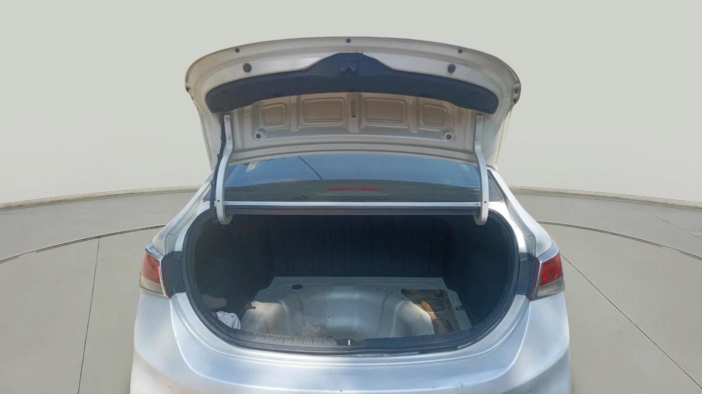 2017 Hyundai Verna 1.6 VTVT SX O, Petrol, Manual, 1,21,645 km, exterior