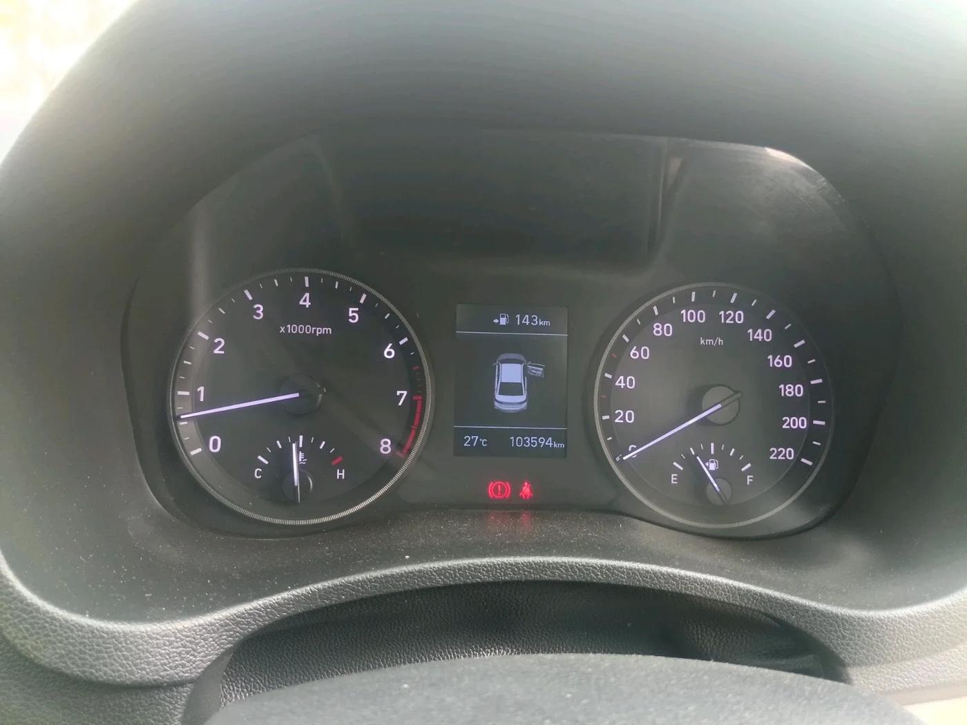 2017 Hyundai Verna 1.6 VTVT SX O, Petrol, Manual, 1,21,645 km, interior