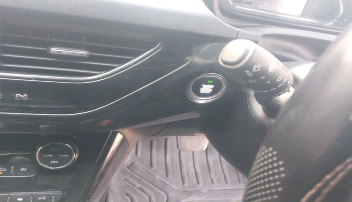 2021 Tata NEXON XZA PLUS DIESEL DARK EDITION, Diesel, Automatic, 78,769 km, interior