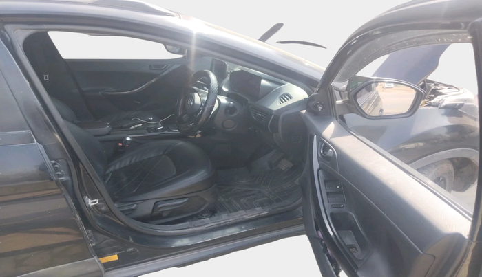 2021 Tata NEXON XZA PLUS DIESEL DARK EDITION, Diesel, Automatic, 78,769 km, interior