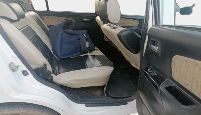 2018 Maruti Wagon R 1.0 VXI, Petrol, Manual, 1,03,532 km, interior