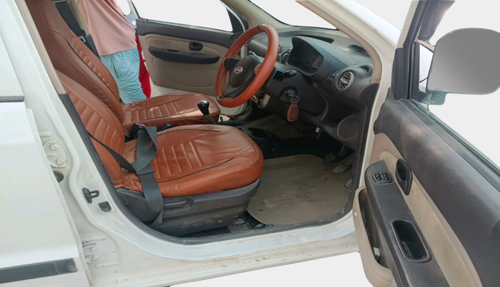 2014 Hyundai Santro Xing GL PLUS, Petrol, Manual, 86,536 km, interior