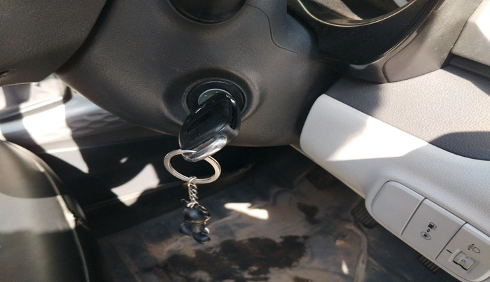 2022 Hyundai GRAND I10 NIOS SPORTZ 1.2 KAPPA VTVT CNG, CNG, Manual, 43,675 km, interior