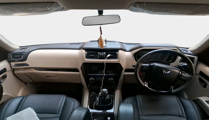 2025 Mahindra SCORPIO CLASSIC S11 7STR, Diesel, Manual, 15,157 km, interior