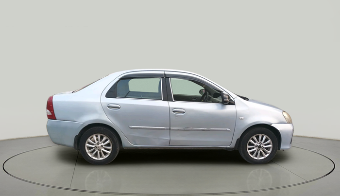 2011 Toyota Etios V, Petrol, Manual, 1,33,472 km, exterior
