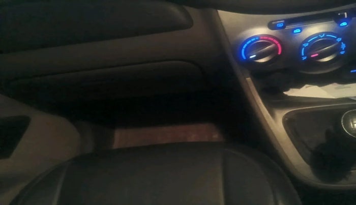 2011 Hyundai i10 SPORTZ 1.2, Petrol, Manual, 81,256 km, interior