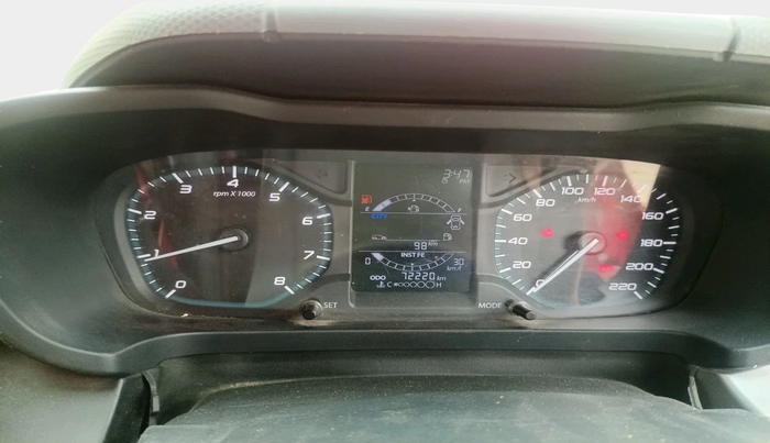 2020 Tata ALTROZ XE PETROL, Petrol, Manual, 72,220 km, interior