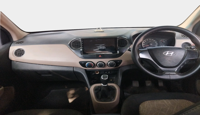 2014 Hyundai Grand i10 SPORTZ 1.2 KAPPA VTVT, Petrol, Manual, 1,70,189 km, interior