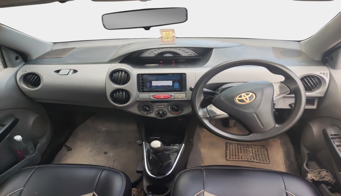 2011 Toyota Etios G SP, Petrol, Manual, 2,45,800 km, interior