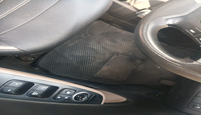 2015 Hyundai Grand i10 SPORTZ 1.2 KAPPA VTVT, Petrol, Manual, 79,701 km, interior