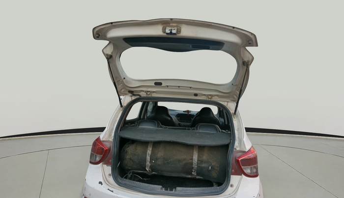 2013 Hyundai Grand i10 SPORTZ 1.2 KAPPA VTVT, Petrol, Manual, 1,69,000 km, exterior