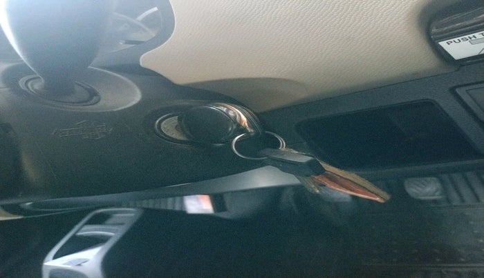 2017 Maruti Wagon R 1.0 VXI, Petrol, Manual, 54,369 km, interior