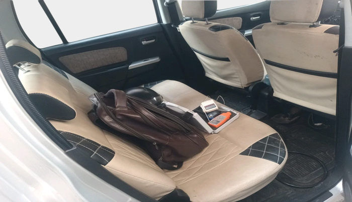 2016 Maruti Wagon R 1.0 VXI, Petrol, Manual, 18,141 km, interior