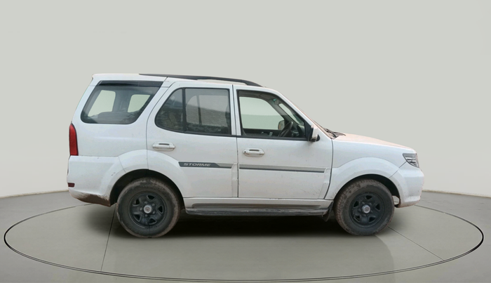 2016 Tata Safari Storme 2.2 EX 4X2, Diesel, Manual, 1,29,629 km, exterior
