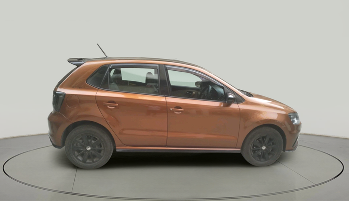 2014 Volkswagen Polo HIGHLINE1.2L, Petrol, Manual, 1,99,592 km, exterior