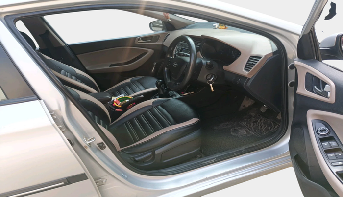 2016 Hyundai Elite i20 MAGNA 1.2, Petrol, Manual, 61,312 km, interior