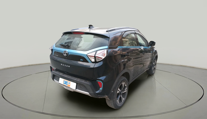 2022 Tata NEXON EV XZ PLUS LUX, Electric, Automatic, 26,505 km, exterior