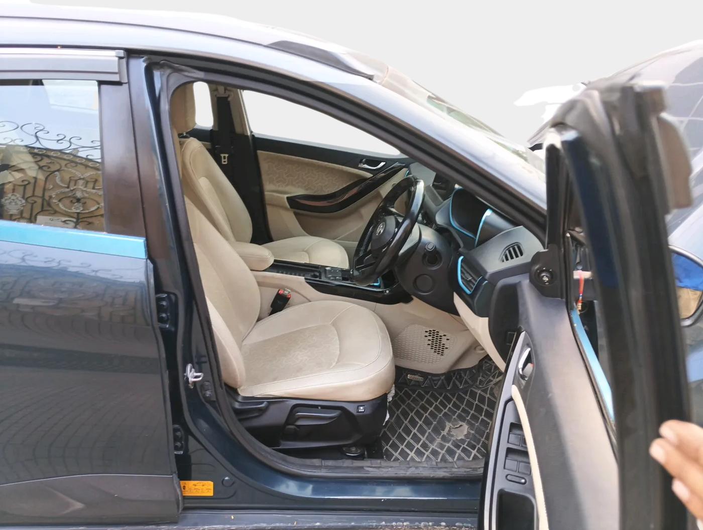 2022 Tata NEXON EV XZ PLUS LUX, Electric, Automatic, 26,505 km, interior