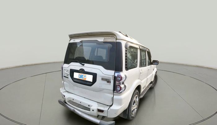 2017 Mahindra Scorpio S6 PLUS, Diesel, Manual, 61,022 km, exterior