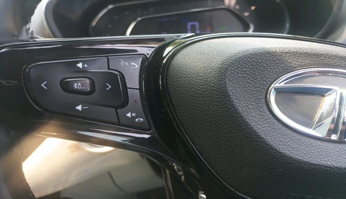 2020 Tata NEXON XZA PLUS DIESEL, Diesel, Automatic, 89,217 km, interior