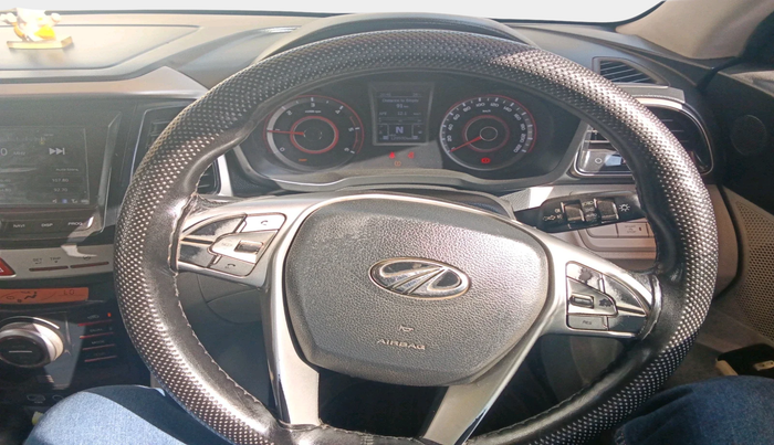 2019 Mahindra XUV300 W8 (O) 1.5 DIESEL, Diesel, Manual, 1,29,500 km, interior