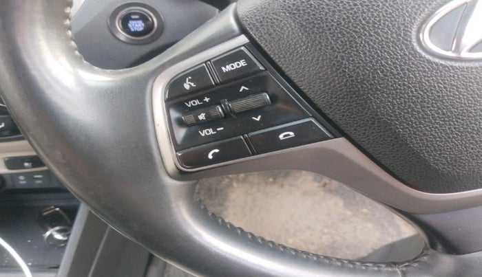 2018 Hyundai Verna 1.6 SX (O) CRDI MT, Diesel, Manual, 51,016 km, interior