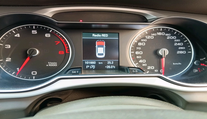 2015 Audi A4 35 TFSI PREMIUM, Petrol, Automatic, 1,01,660 km, interior