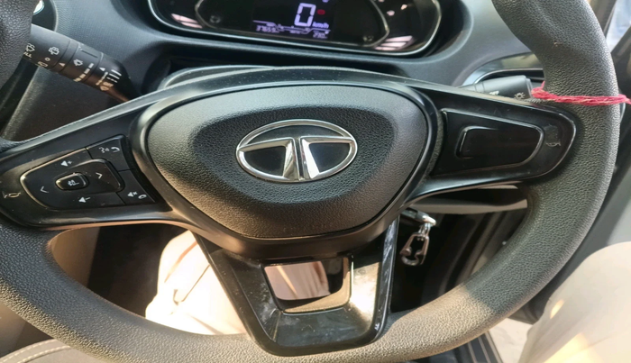 2020 Tata Tiago XZ PETROL, Petrol, Manual, 37,659 km, interior