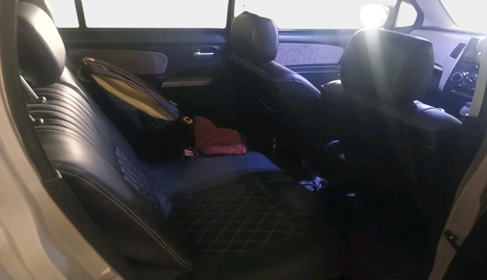 2015 Maruti Wagon R 1.0 VXI, Petrol, Manual, 82,801 km, interior